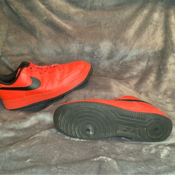 Nike Air Force One red size 14 - Picture 2 of 3